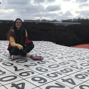 Meet your Posher, Avery